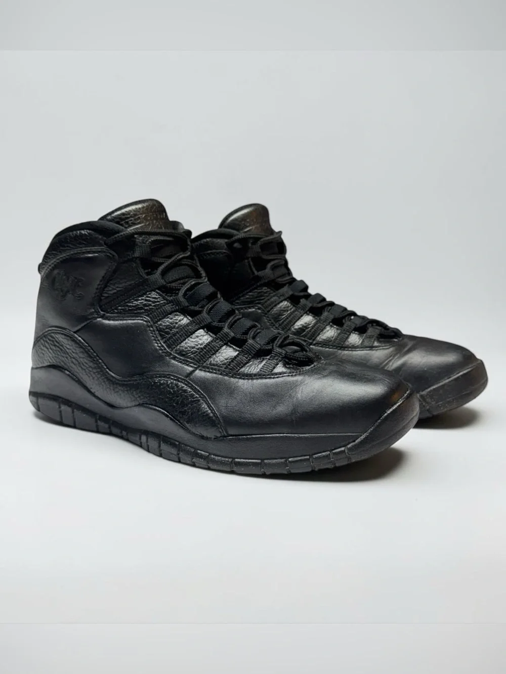 Nike Air Jordan 10 Retro NYC Sneakers 2016 Size 10.5 New York Streetwear Black